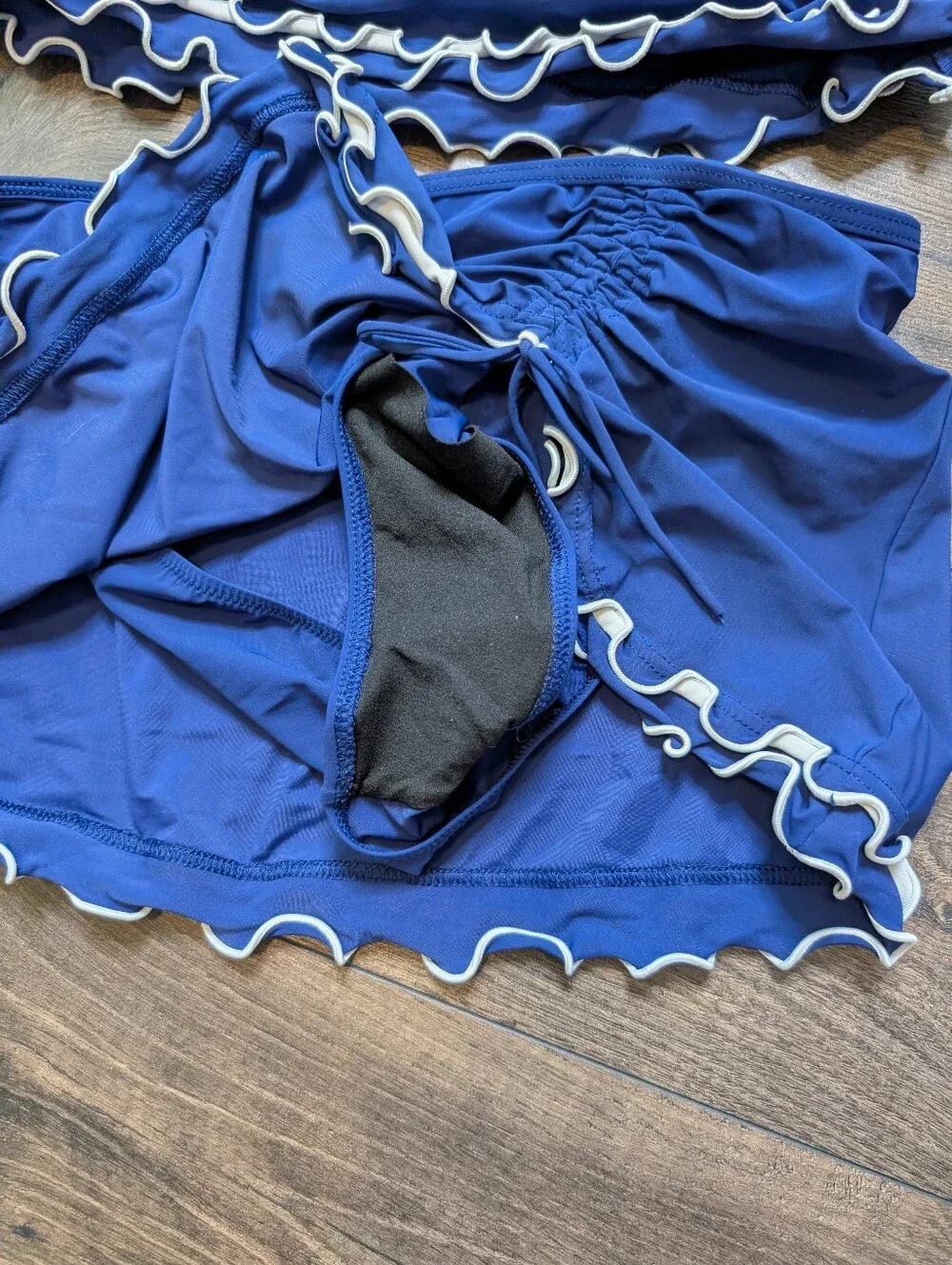 Profile By Gottex Navy Blue Ruffle Tankini with Skirt Size 10